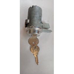 ARRAQUE FIAT 1600 /125  CON ZOCALO C/LLAVE